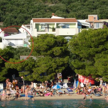 Apartments Ivandic Tučepi エクステリア 写真